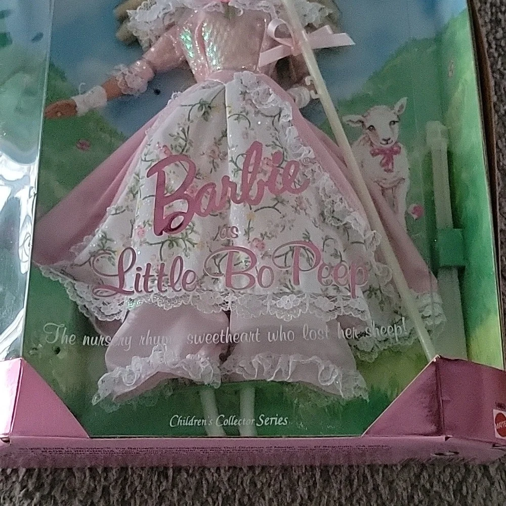 Little Bo Peep Barbie - Picture 8 of 8